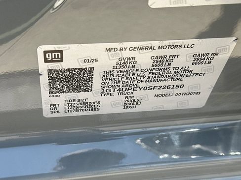 Used 2025 GMC Sierra 2500 AT4 w/ AT4 Premium Plus Package AWD/4WD image 32