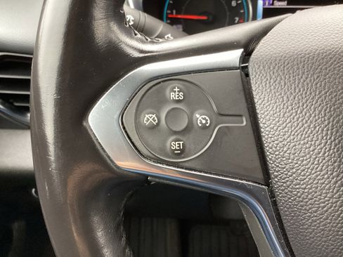 Used 2019 Chevrolet Traverse LT image 19