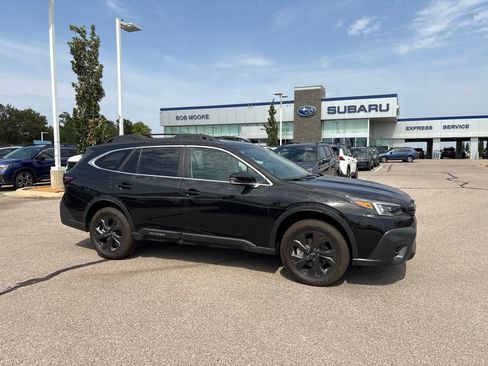 Used 2022 Subaru Outback Onyx Edition XT AWD/4WD image 1