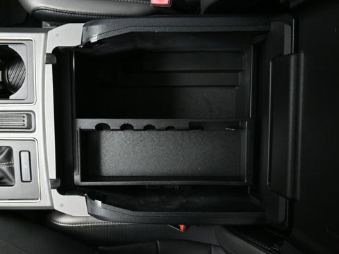 Used 2019 Ford F150 Raptor w/ Equipment Group 802A Luxury image 24