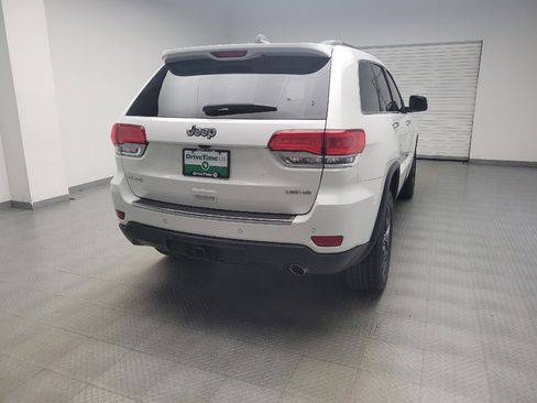 Used 2017 Jeep Grand Cherokee Limited w/ Luxury Group II image 7