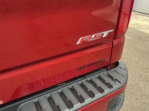 Used 2022 Chevrolet Silverado 1500 RST w/ Bed Protection Package image 8