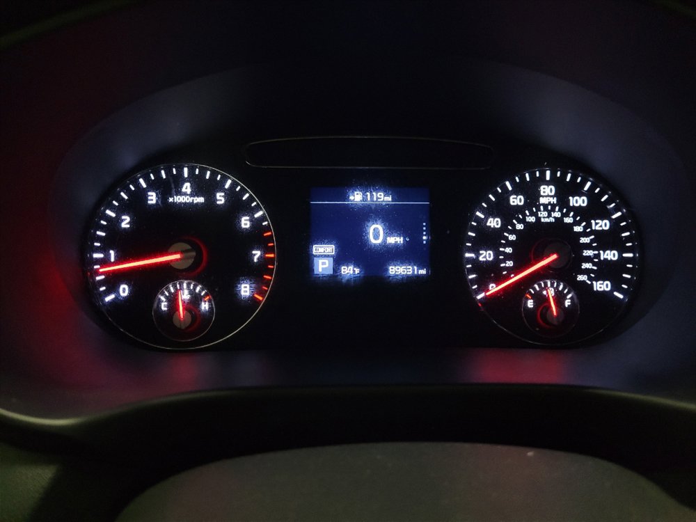 Used 2019 Kia Sorento AWD V6 image 23