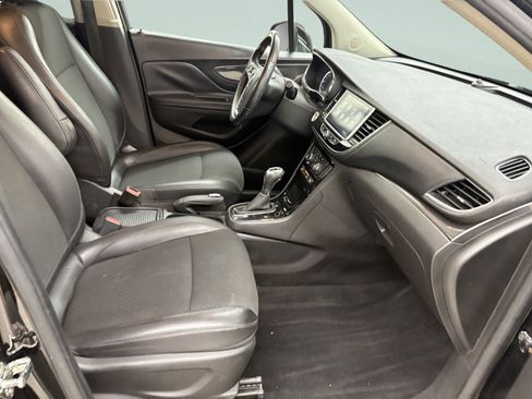 Used 2019 Buick Encore Preferred w/ Safety Package image 21