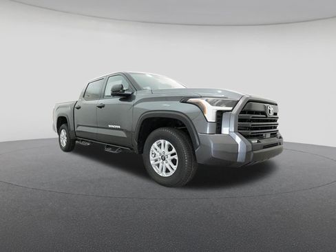 New 2025 Toyota Tundra SR5 AWD/4WD image 29