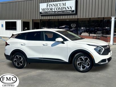 Used 2025 Kia Sportage LX