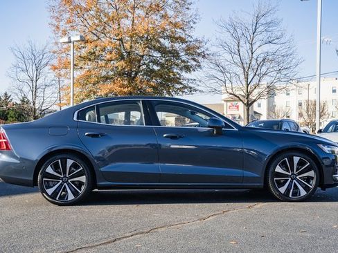 Certified 2023 Volvo S60 B5 Ultimate w/ Climate Package image 3
