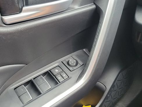 Used 2023 Toyota RAV4 XLE Premium FWD image 20