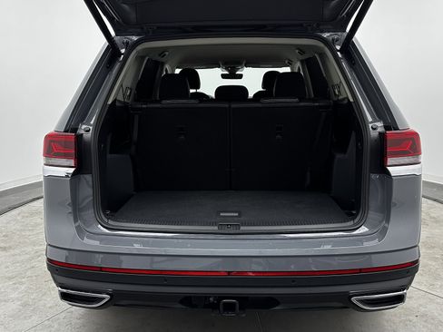 Used 2026 Volkswagen Atlas SE image 30