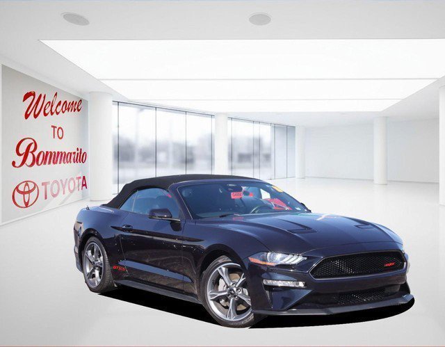 Used 2022 Ford Mustang GT Premium w/ Equipment Group 401A RWD image 2