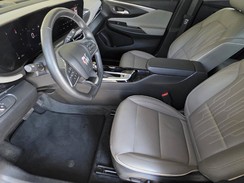 Used 2025 Buick Envista Avenir FWD image 6