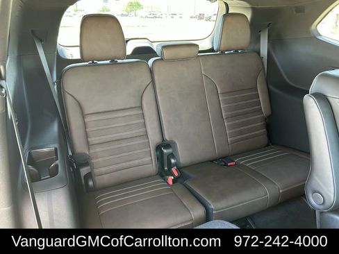 New 2026 GMC Acadia Denali Ultimate w/ LPO, Floor Liner Package FWD image 27