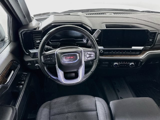 Used 2024 GMC Sierra 1500 Elevation AWD/4WD image 27