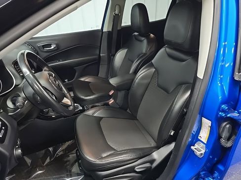 Used 2020 Jeep Compass Latitude image 29