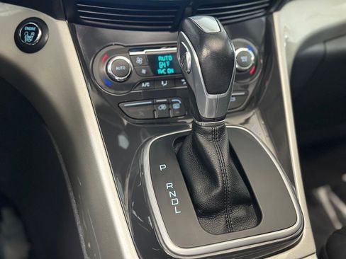 Used 2016 Ford C-MAX Energi SEL w/ Equipment Group 302A image 18