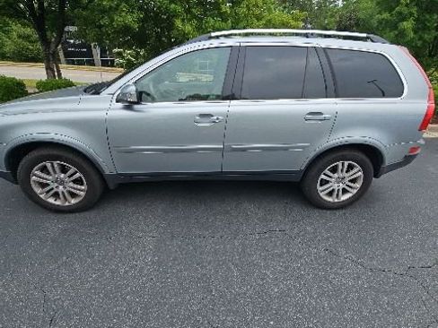 Used 2011 Volvo XC90 3.2 FWD image 2