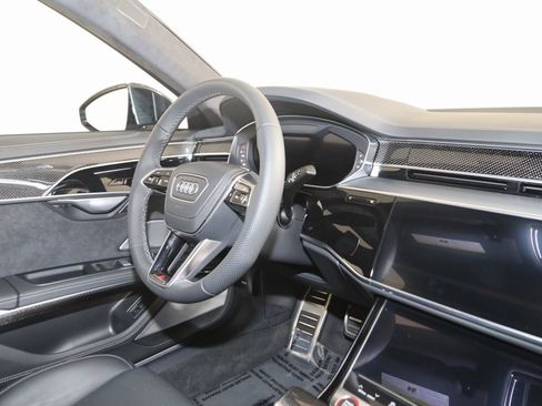Used 2025 Audi S8 image 82