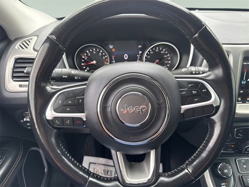 Used 2020 Jeep Compass Sport image 19