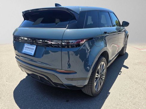Used 2026 Land Rover Range Rover Evoque Dynamic SE AWD/4WD image 5