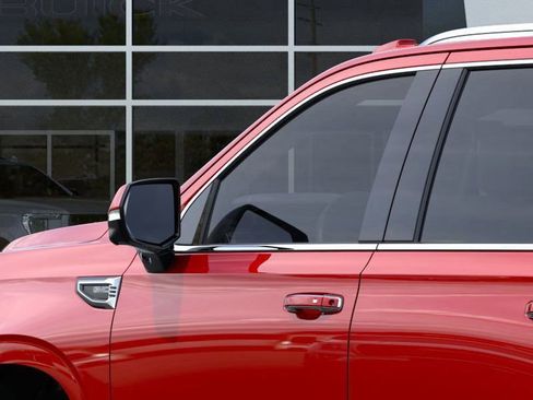 New 2026 GMC Yukon Denali w/ Sun & Power Step Package image 12