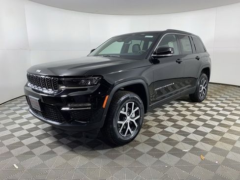 New 2025 Jeep Grand Cherokee Limited image 5