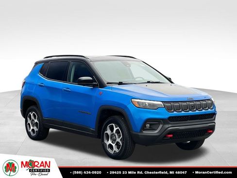 Used 2022 Jeep Compass Trailhawk w/ Trailhawk Elite Group AWD/4WD image 7