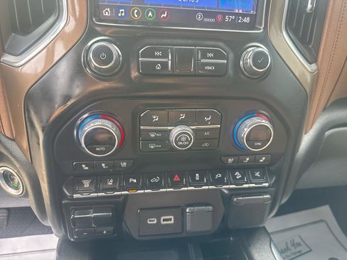 Used 2022 Chevrolet Silverado 2500 High Country w/ Safety Package II AWD/4WD image 22