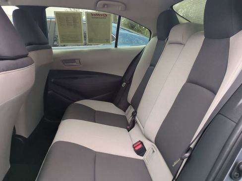 Certified 2025 Toyota Corolla LE image 13