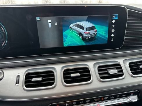Used 2022 Mercedes-Benz GLS 450 4MATIC w/ AMG Line Exterior image 27