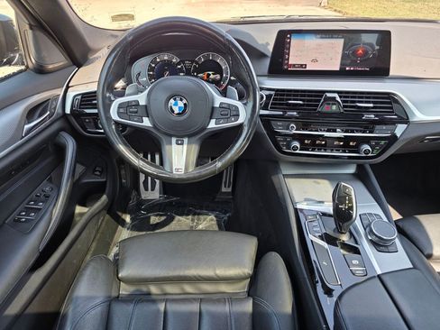 Used 2019 BMW 540i xDrive w/ M Sport Package image 20
