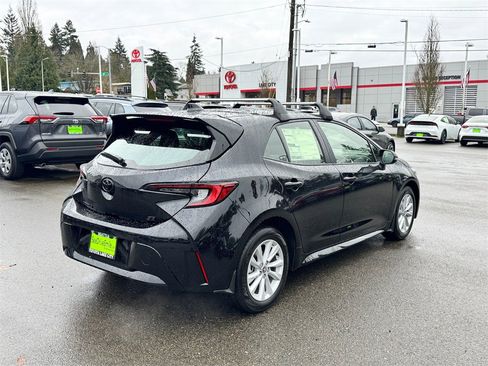 New 2026 Toyota Corolla SE image 7