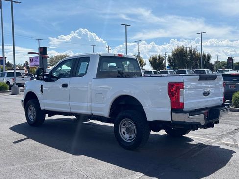Used 2018 Ford F250 XL w/ Power Equipment Group AWD/4WD image 5