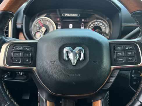 Used 2019 RAM 2500 Limited AWD/4WD image 25