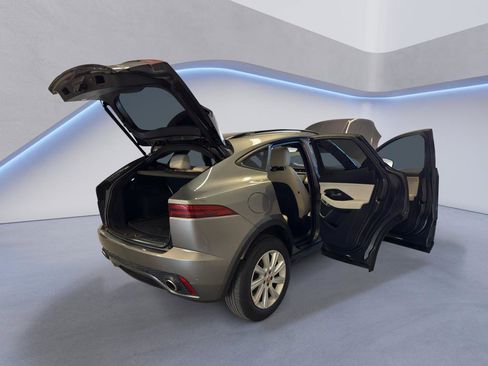 Used 2019 Jaguar E-PACE R-Dynamic S image 13