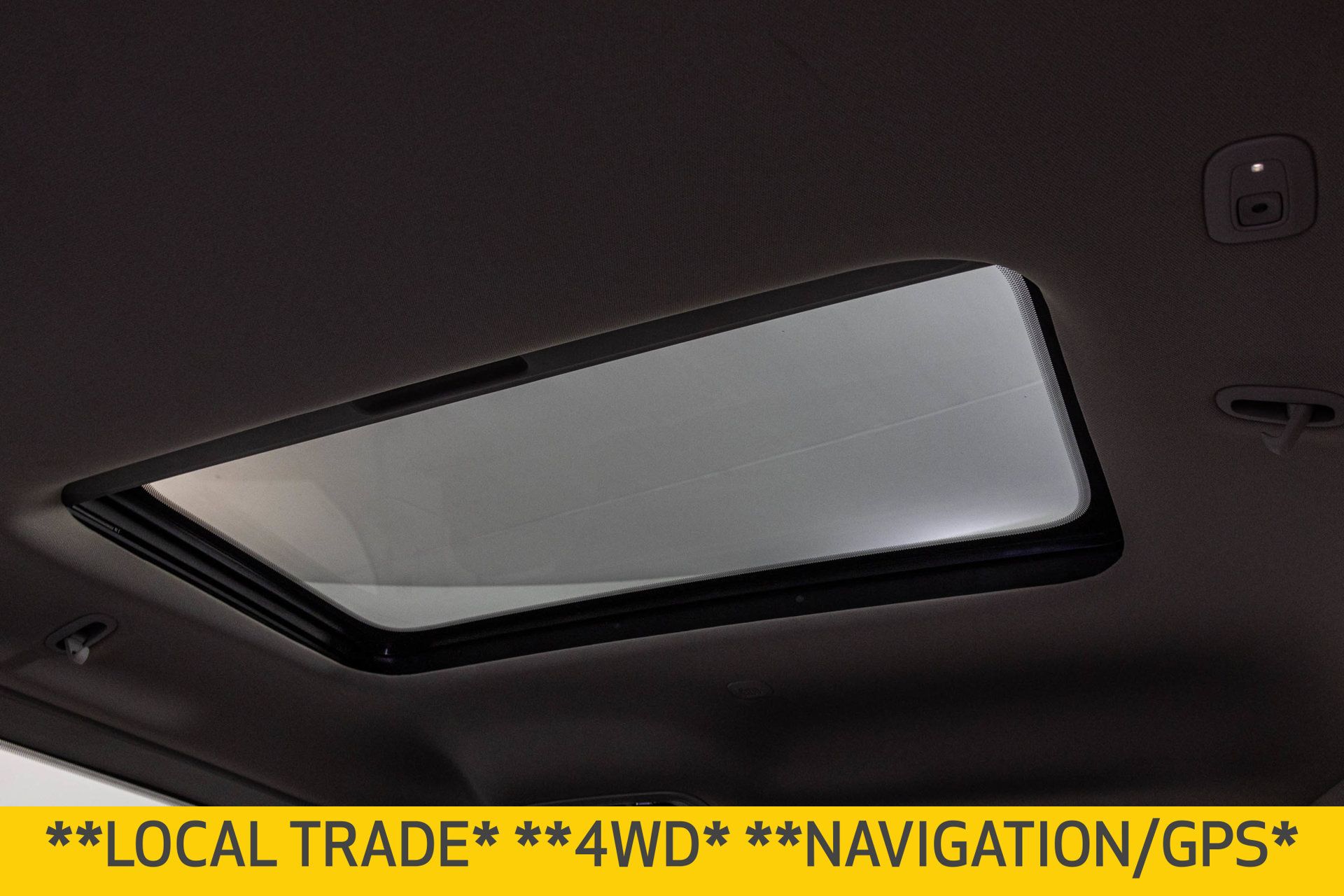 Used 2022 Jeep Grand Wagoneer Series I AWD/4WD image 8