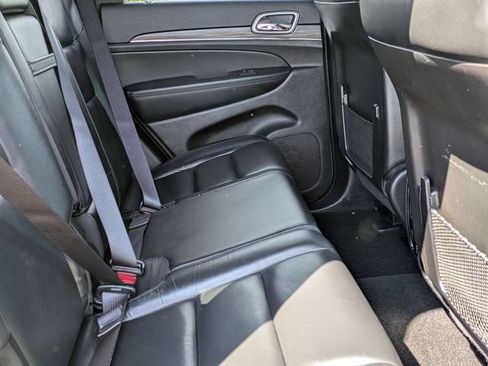 Used 2021 Jeep Grand Cherokee Limited AWD/4WD image 27