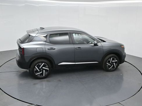 Used 2025 Nissan Kicks SV image 42