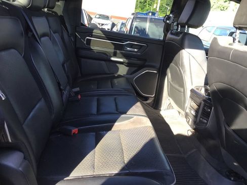 Used 2021 RAM 1500 Laramie AWD/4WD image 7