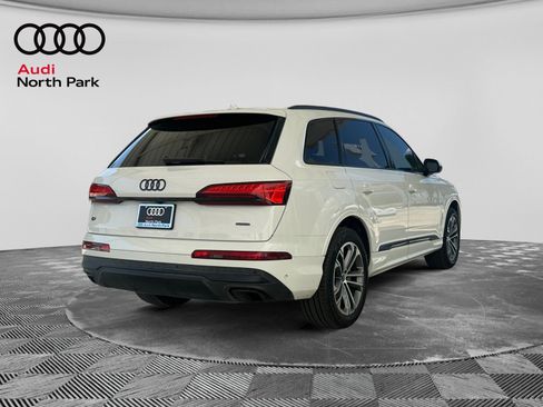 Used 2025 Audi Q7 2.0T Premium Plus w/ Premium Plus Package AWD/4WD image 5