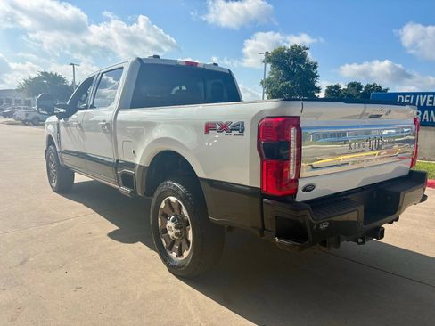 Used 2024 Ford F250 King Ranch AWD/4WD image 3