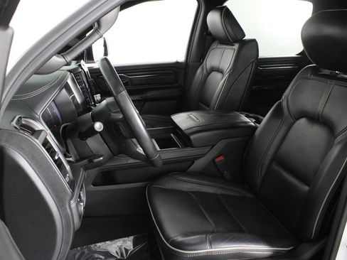 Used 2024 RAM 1500 Limited AWD/4WD image 17