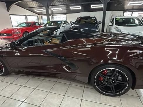 Used 2022 Chevrolet Corvette Stingray Preferred Conv w/ Battery Protection Package RWD image 11