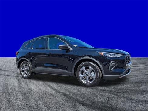 Certified 2026 Ford Escape ST-Line w/ Tech Pack #1 FWD image 2