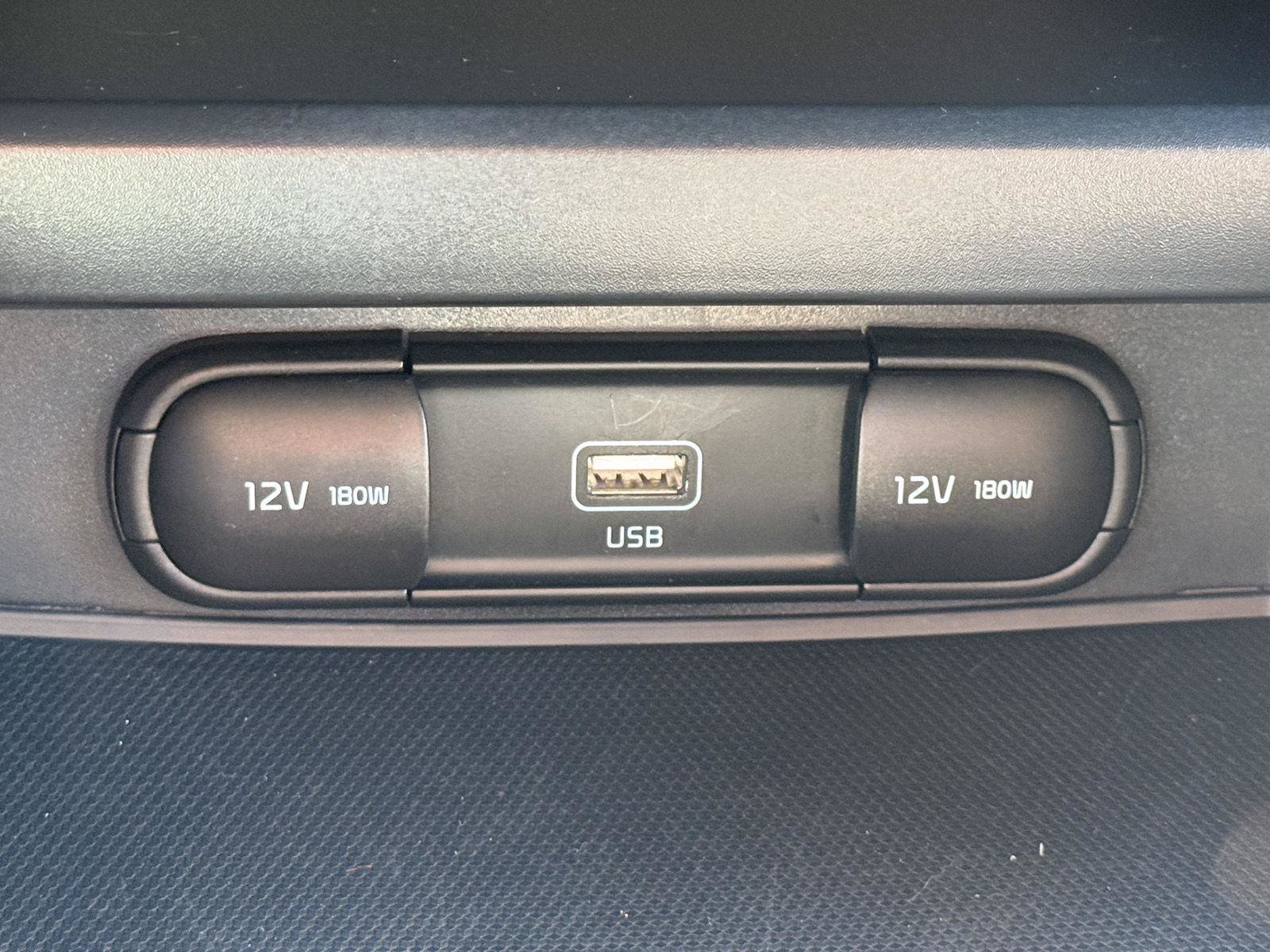 Used 2021 Kia Soul LX FWD image 31