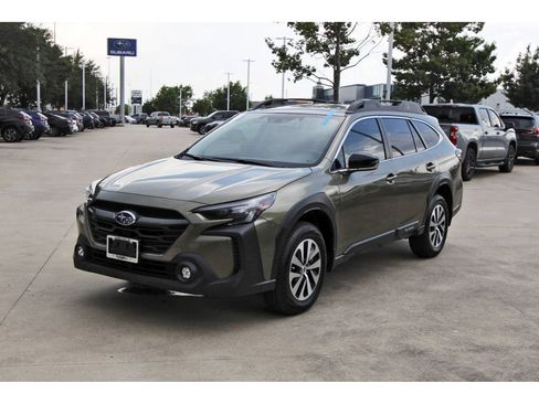 Used 2025 Subaru Outback Premium w/ Popular Package #1A AWD/4WD image 3