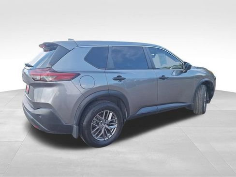 Used 2021 Nissan Rogue S FWD image 7