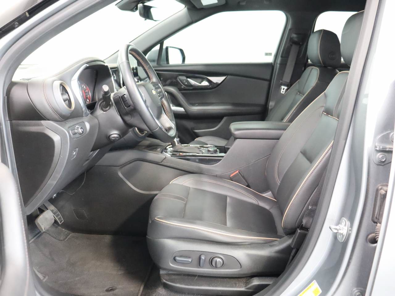 Used 2024 Chevrolet Blazer Premier w/ Driver Confidence II Package AWD/4WD image 12