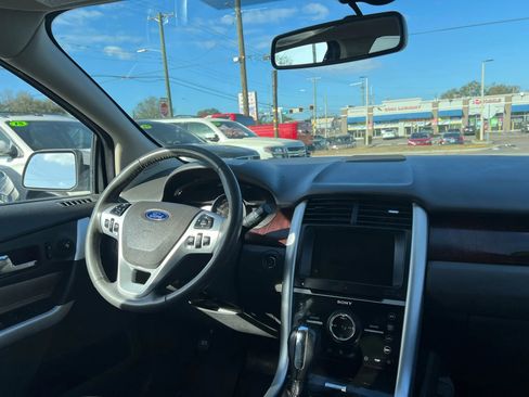 Used 2013 Ford Edge Limited FWD image 14