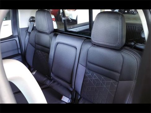 New 2025 Nissan Frontier SV image 11