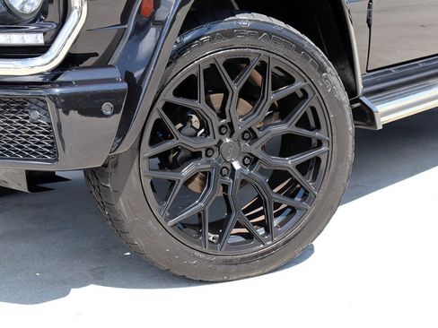 Used 2016 Mercedes-Benz G 550 image 10